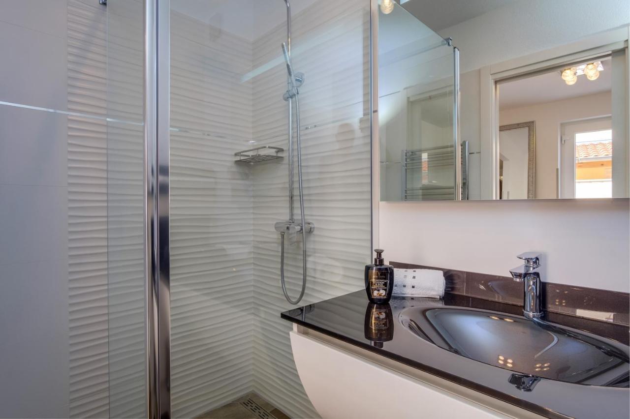 Leonida Apartment Mali Lošinj Exterior foto