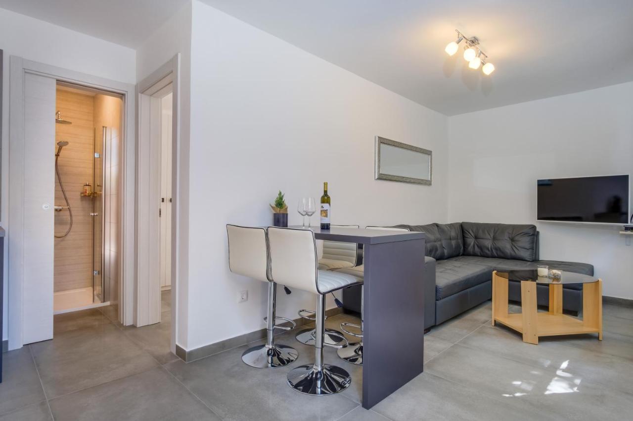 Leonida Apartment Mali Lošinj Exterior foto