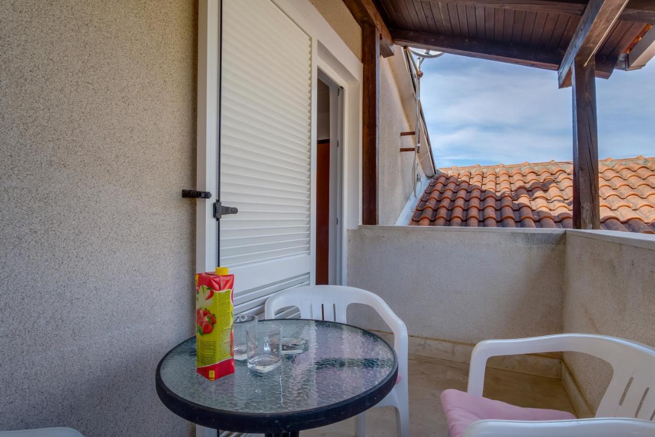 Leonida Apartment Mali Lošinj Exterior foto