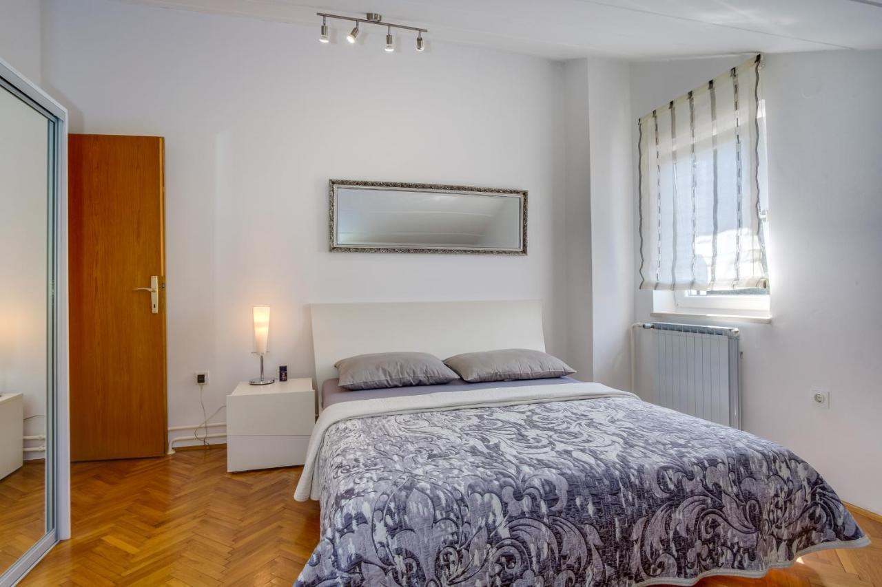 Leonida Apartment Mali Lošinj Exterior foto