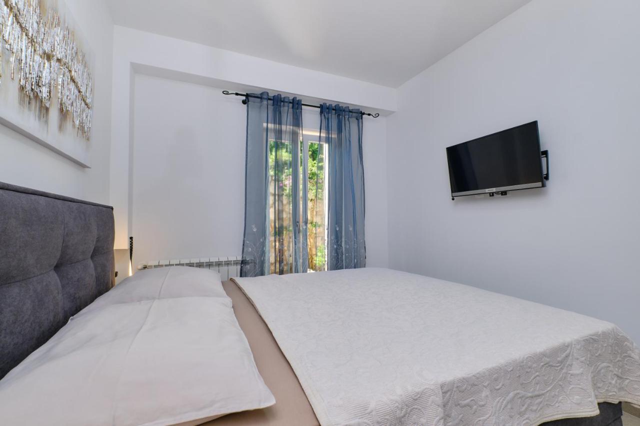 Leonida Apartment Mali Lošinj Exterior foto